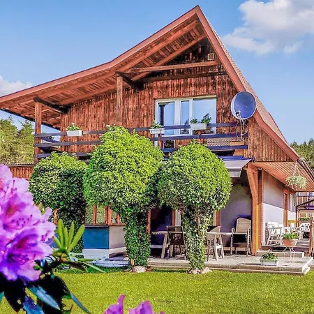5 Bedroom Pet Friendly In